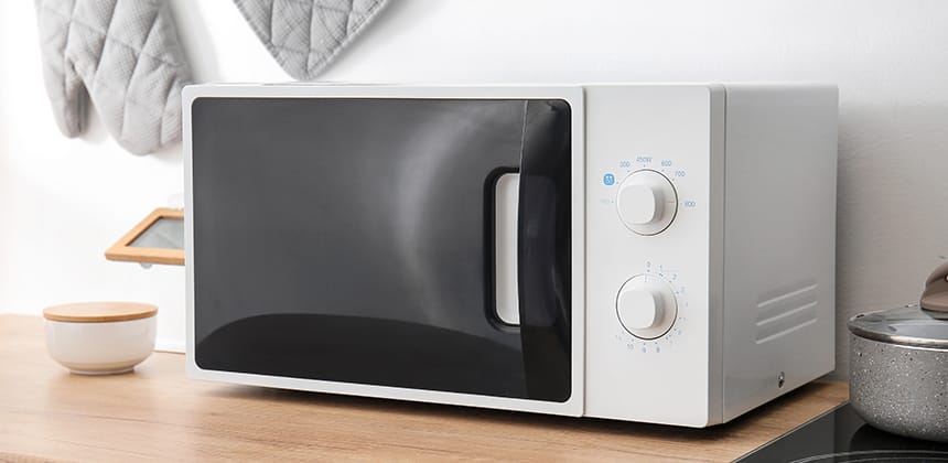 Microwave Revival: Quick and Effective Cleaning Methods