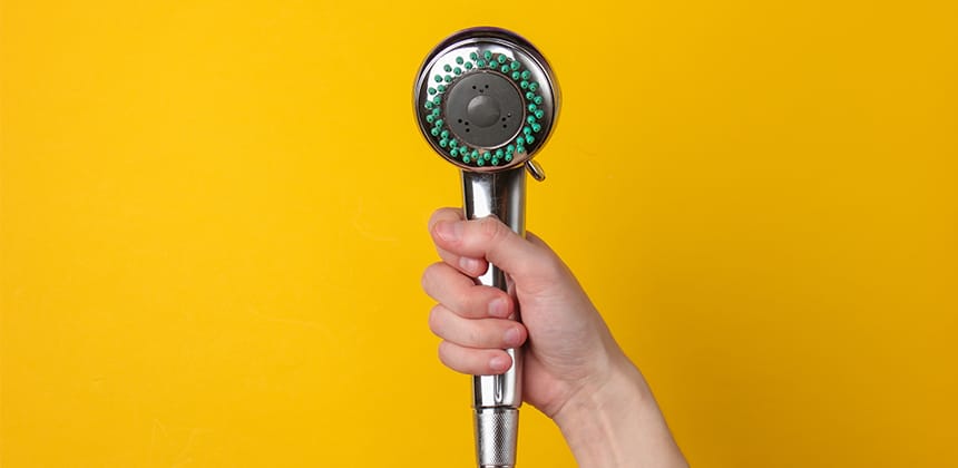 A Comprehensive Guide to Cleaning a Shower the Eco-Friendly Way