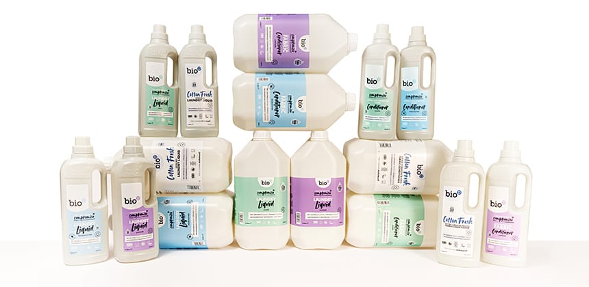 5 Best Products to Make Laundry Smell Good – Naturally