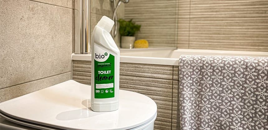 How to Create a House Cleaning Schedule for an All-Year-Round Clean Home