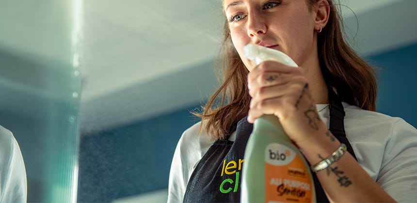 Cleaning During a Heatwave: Sustainable Do’s and Don’ts for a Cooler, Fresher Home